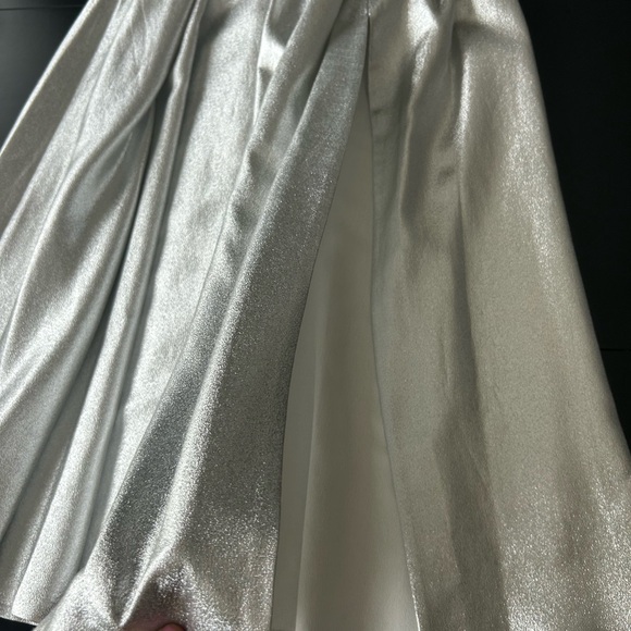 Muse by Marchesa silver skirt maxi full size 4 pockets, special occasion - Picture 7 of 9